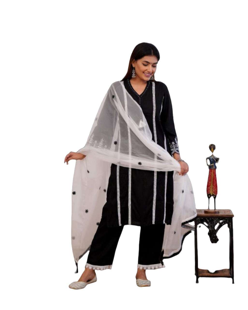 Kurta With Pant And Dupatta In Germany