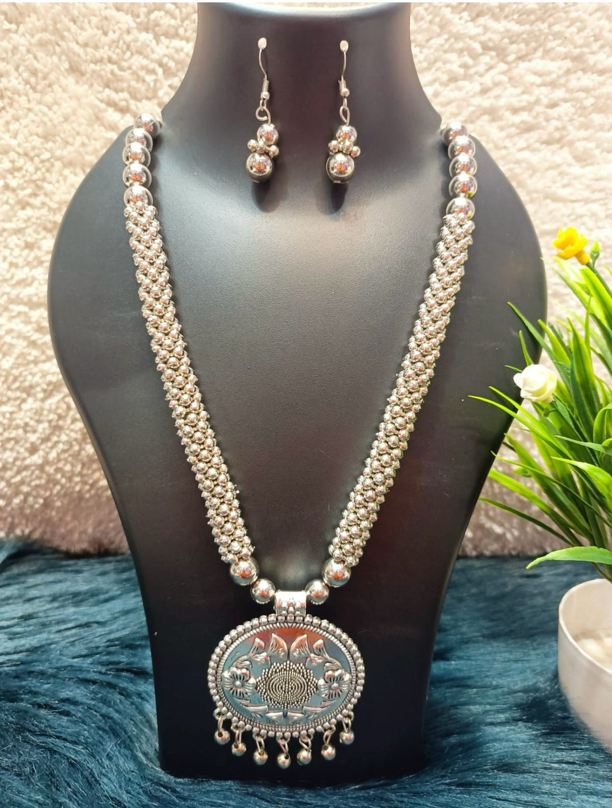 Silver-Plated Stone-Beaded Oxidized Necklace & Earrings Set