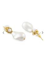 Pearls Gold Plated White Pearl Beaded Jewellery Set