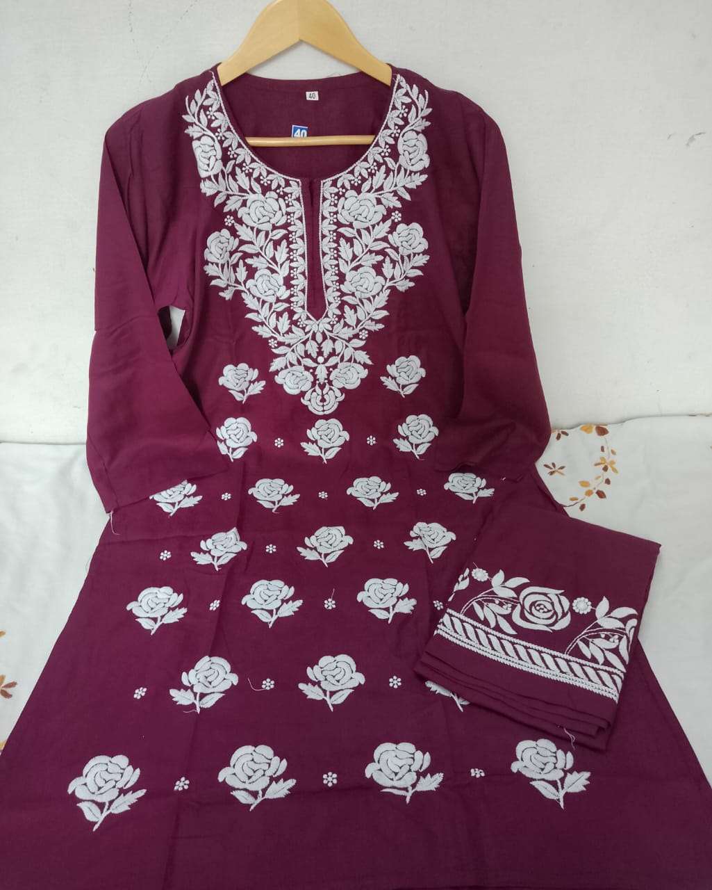 Lucknowi Chikankari Kurta Set In Germany