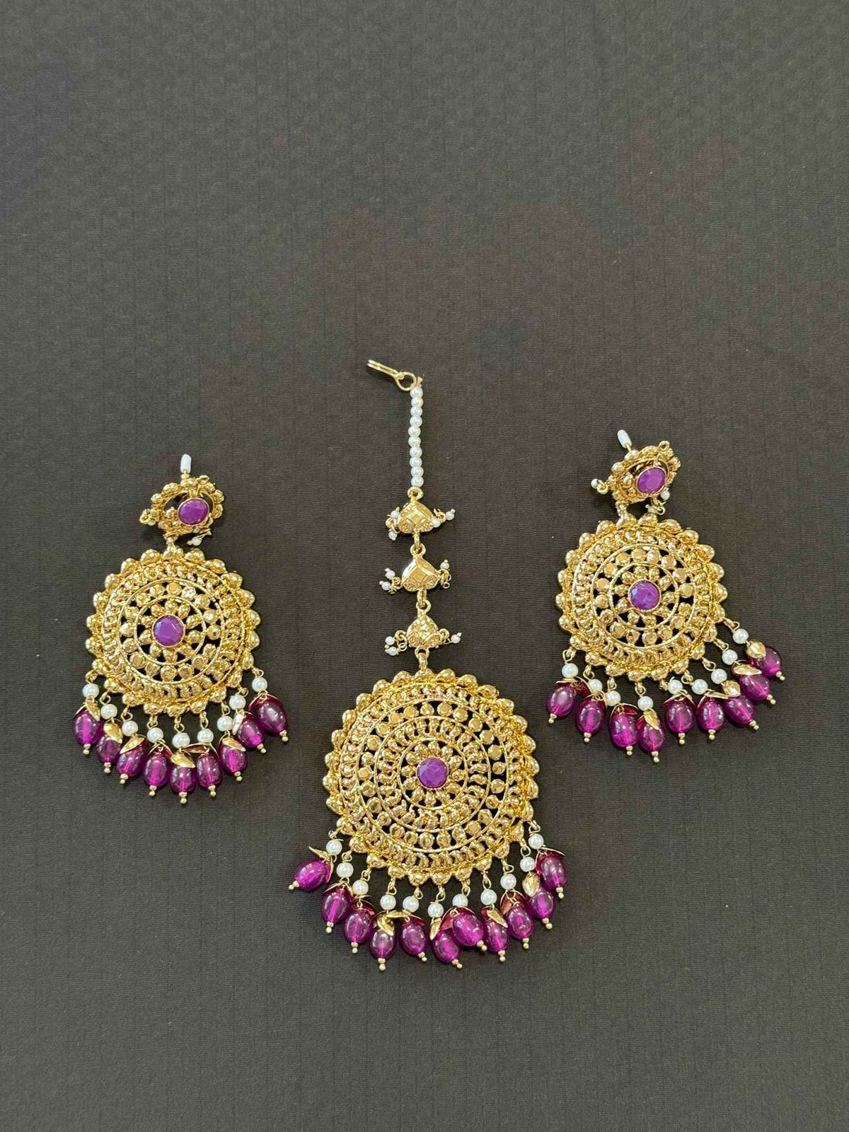 High Quality Designer Mang Tikka With Earrings