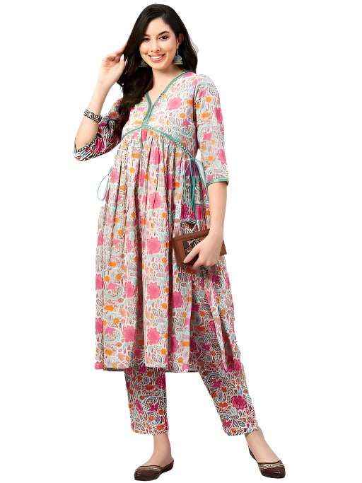 Alia kurta set In Berlin