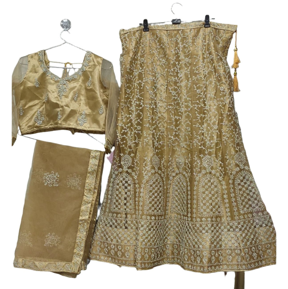 Complete Stitched Embroidered  Lehenga Choli In Germany (Brown)/Bridal Lehenga In Munich