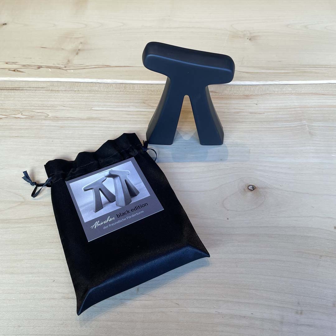 Alwinchen black Pott in Farbe