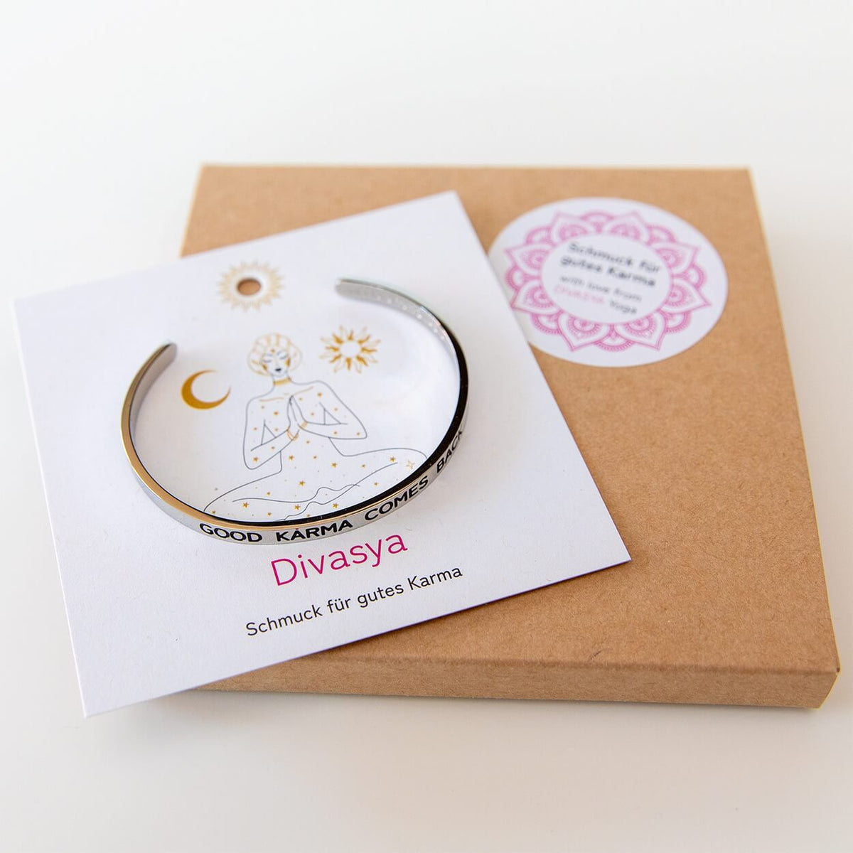 Armreif mit Gravur | Silber | Good Karma comes back