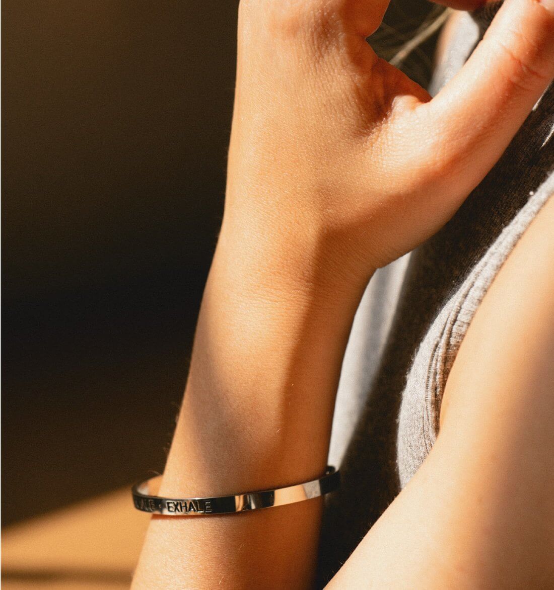 Armreif mit Gravur | Silber | Inhale - Exhale
