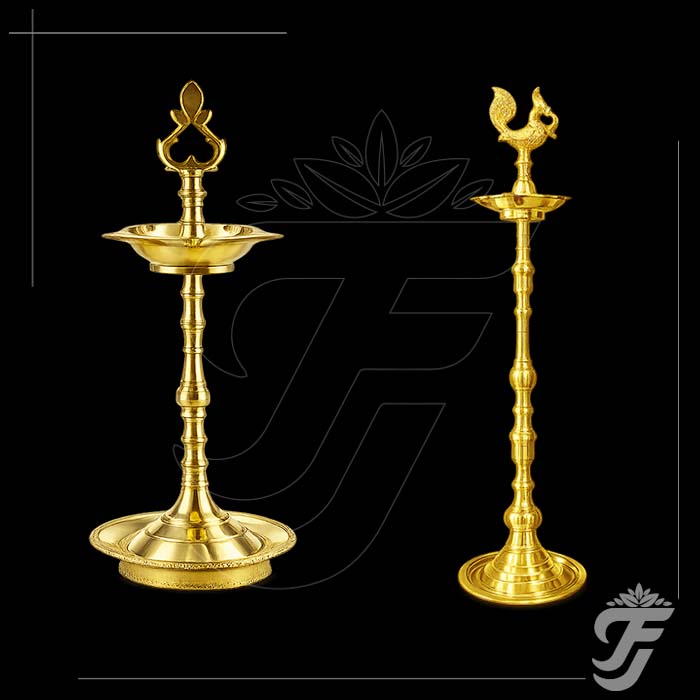 BRASS KUTHU VILAKKU DOUBLE HEAD product image 1