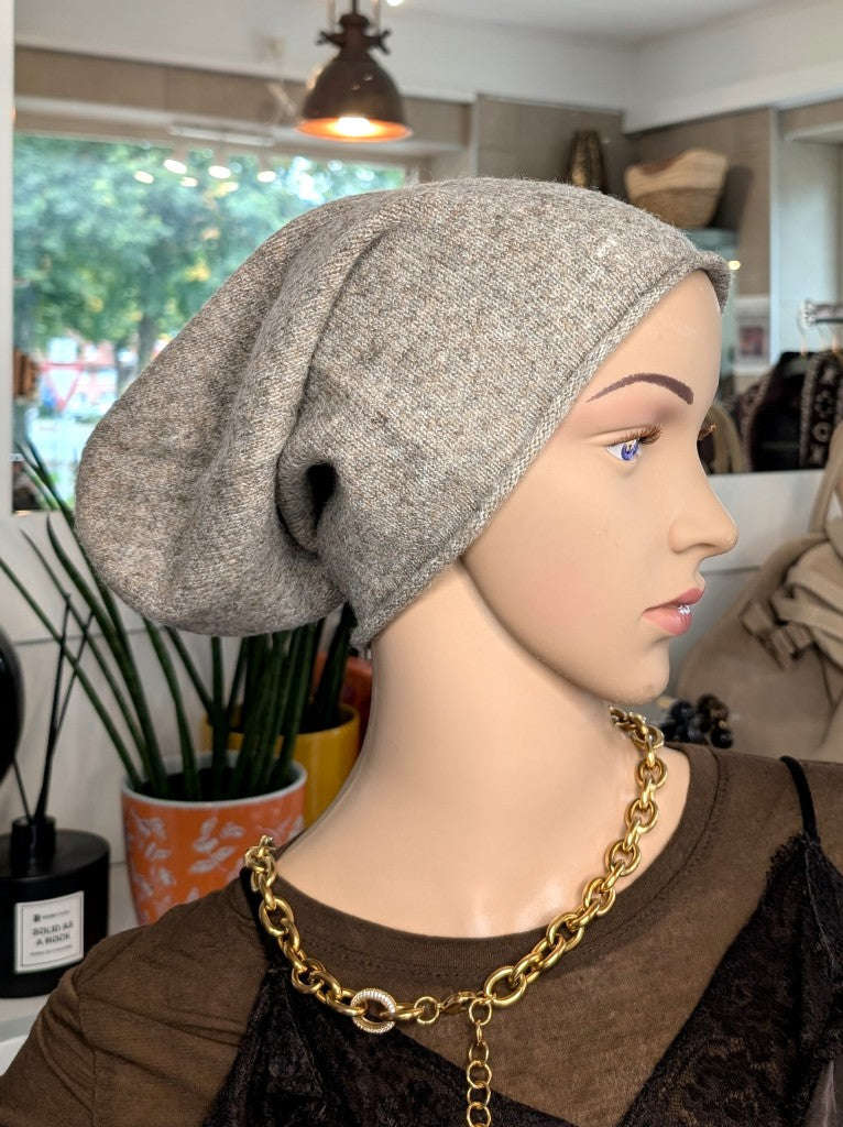 Beanie Mütze Beige Viskose Wolle weich flauschig Namma Markt
