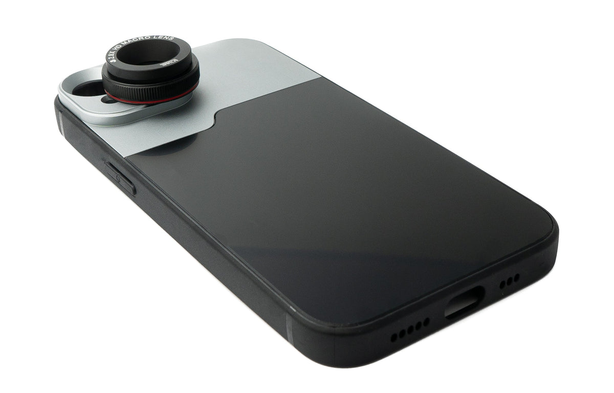 Makro Linse 2.8x HD Filter mit Hülle in Schwarz für iPhone 13 | System-S
