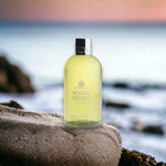Molton Brown Cardamom & Cedarwood Bath & Shower Gel
