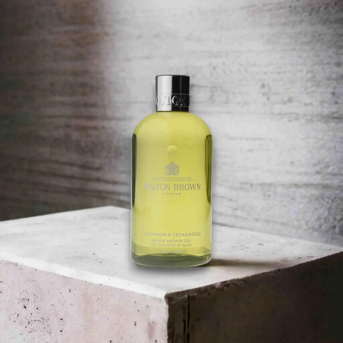 Molton Brown Cardamon & Cedarwood Shower Gel