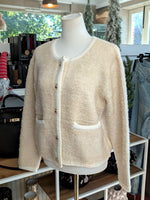 Cardigan Chanel Style Damen Strickjacke Bouclé Créme Beige Goldknöpfe Viskose, One Size - von EFFENY