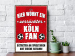Holzschild mit Spruch - Hier wohnt ein verrückter Fußball Fan