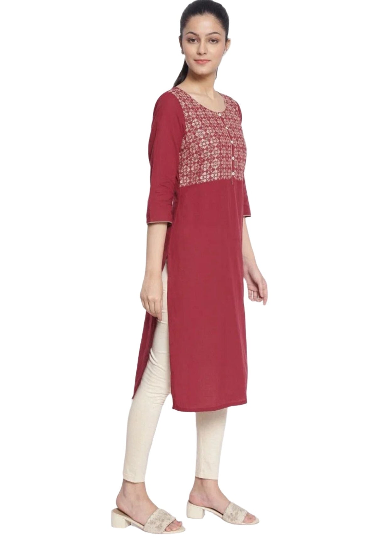 Maroon Round Neck Printed Kurta in Hamburg