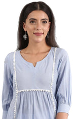 Blue Round Neck yarn-dyed top in berlin