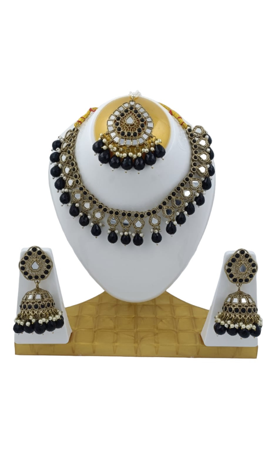 Mirror Necklace Earring with Mangtika in berlin