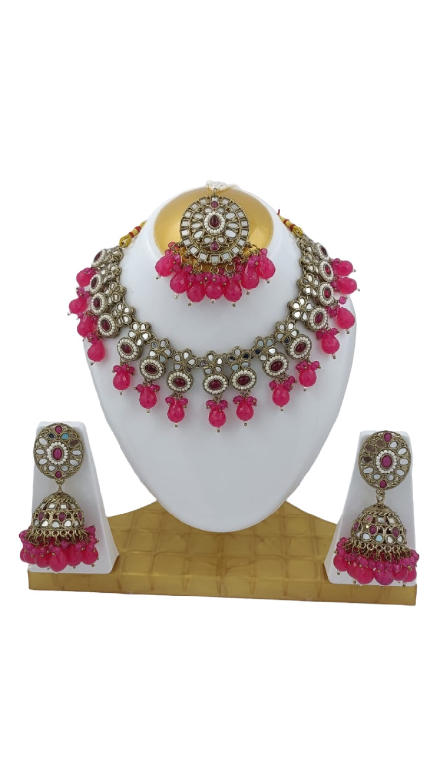 Mirror Necklace earring with Mangtika in Hamburg
