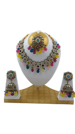 Mirror Necklace with Earring and Mangtika in Hamburg