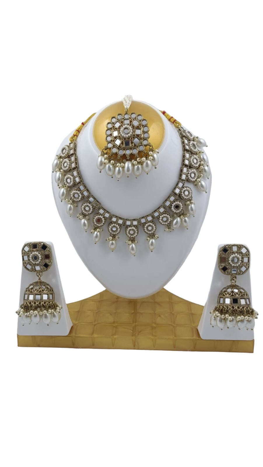 Mirror Necklace With earring and Mangtika in Hamburg Namma Markt