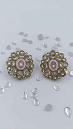 Stone Kundan Flower Stud Earring in Berlin