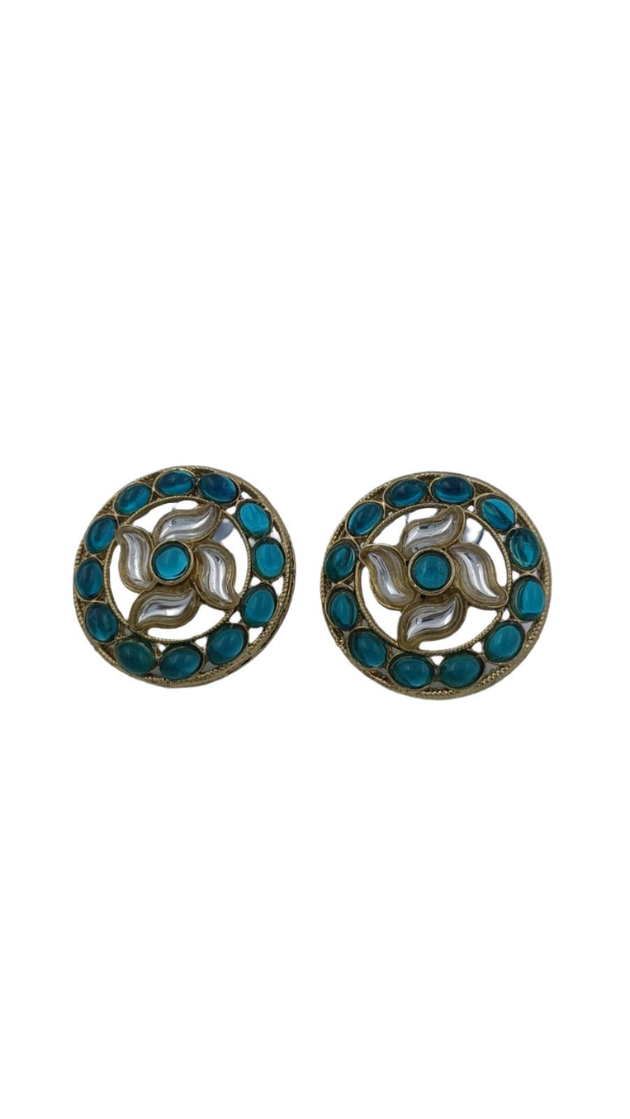 Kundan Stud Earring in Hamburg