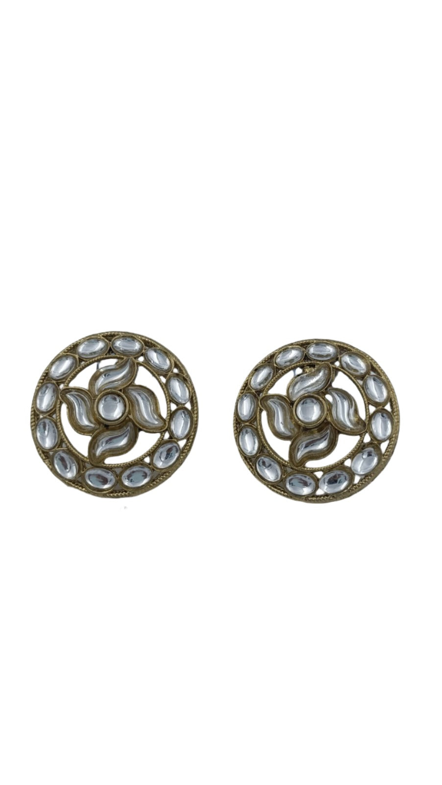 Kundan Stud Earring in Hamburg