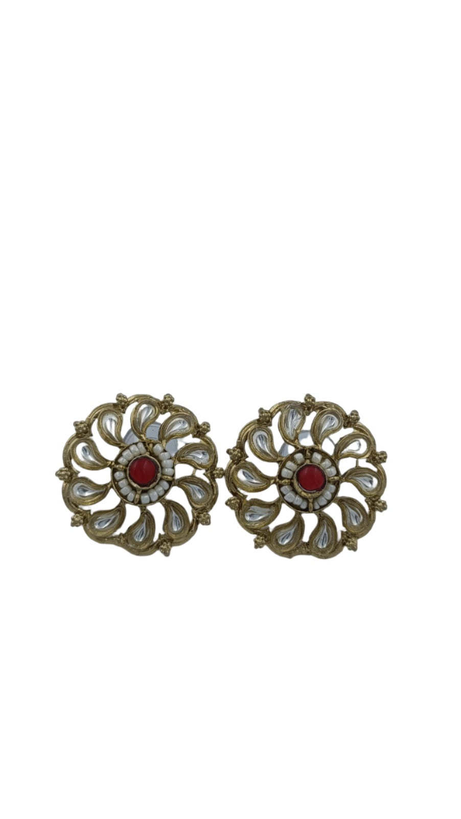 Kundan Stud Earring in Bonn