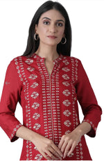 Red printed rayon kurta in Poland