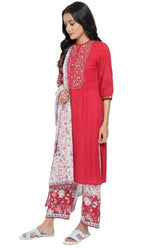 Red Embroidery kurta set in Munich