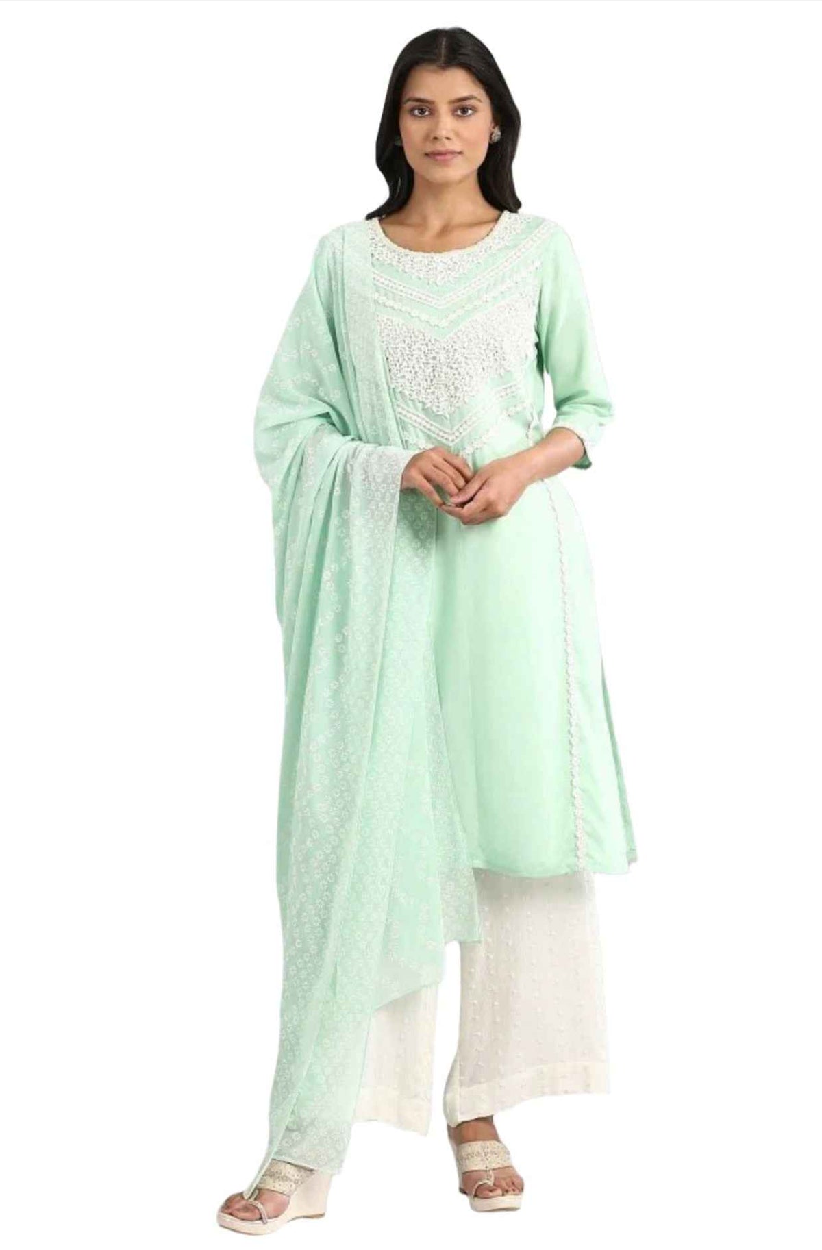 Green kurta set in Germany