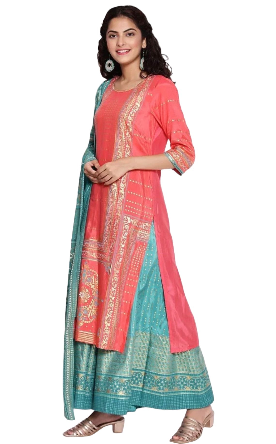 Peach Printed straight Kurta-plazzo-dupatta set in Berlin