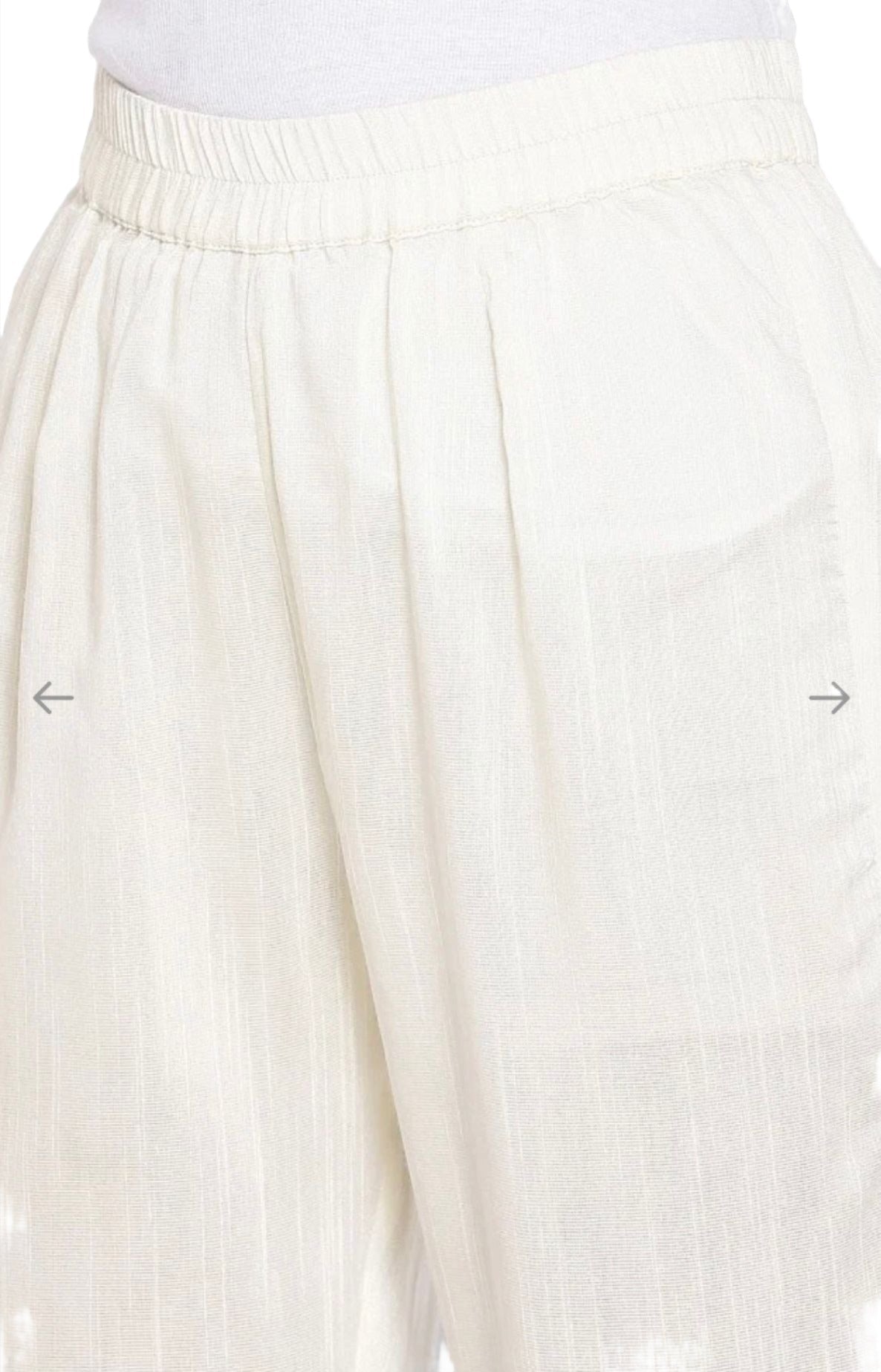Yellow gillet ivory inner trousers set in Berlin