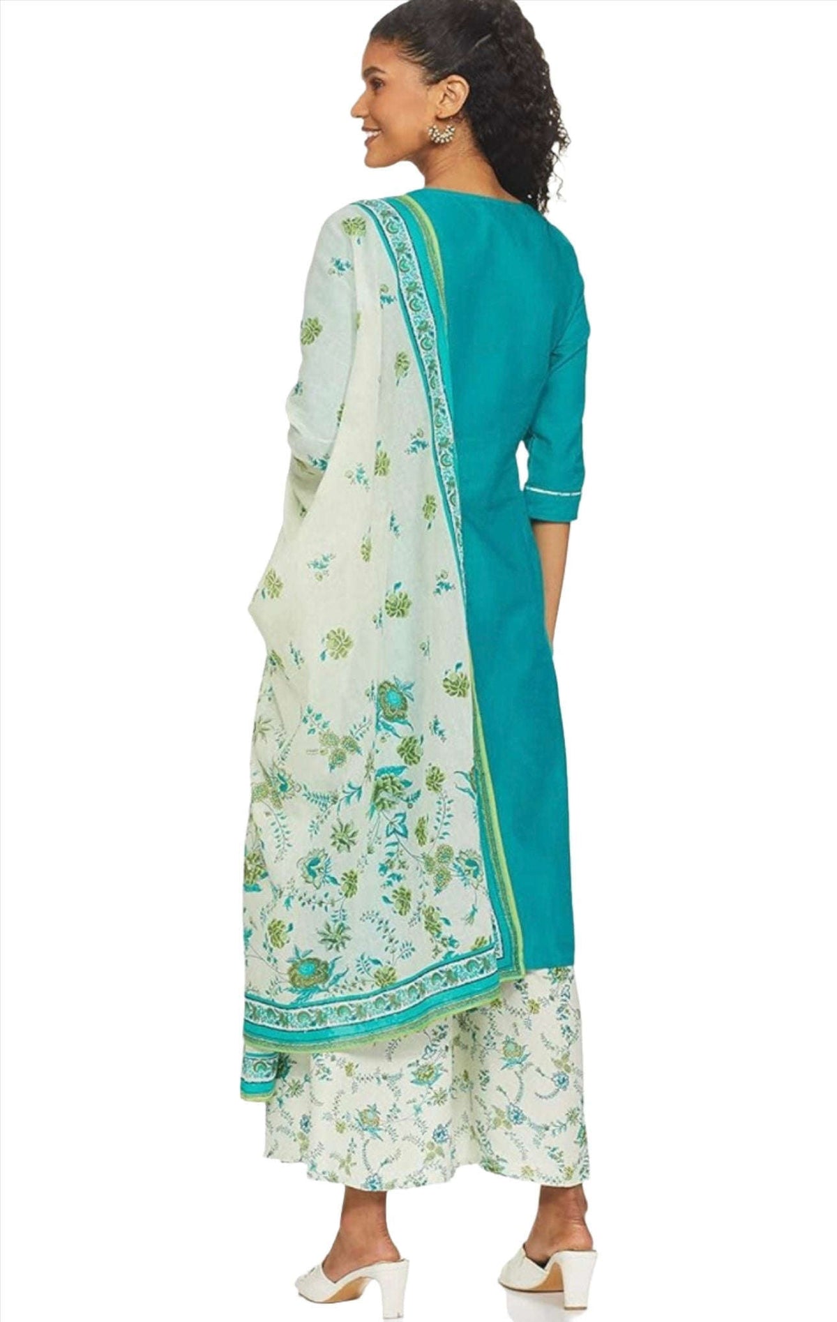 Cotton solid Round Neck  kurta  set in berlin Namma Markt