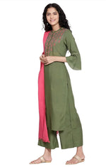Green embroided Kurta trousers Pink Dupatta set in Munich