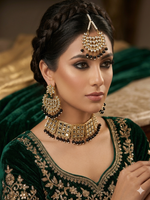 Gold Plated  Kundan Studded Choker Necklace Earrings & Maang Tikka Set