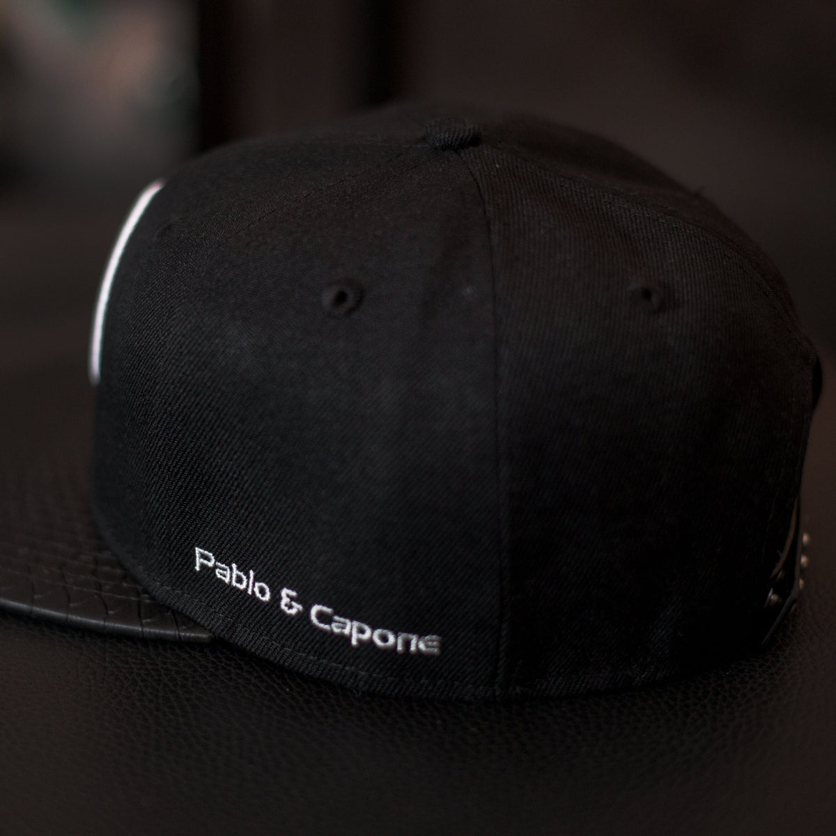 Leathersnap Cap - Black & White