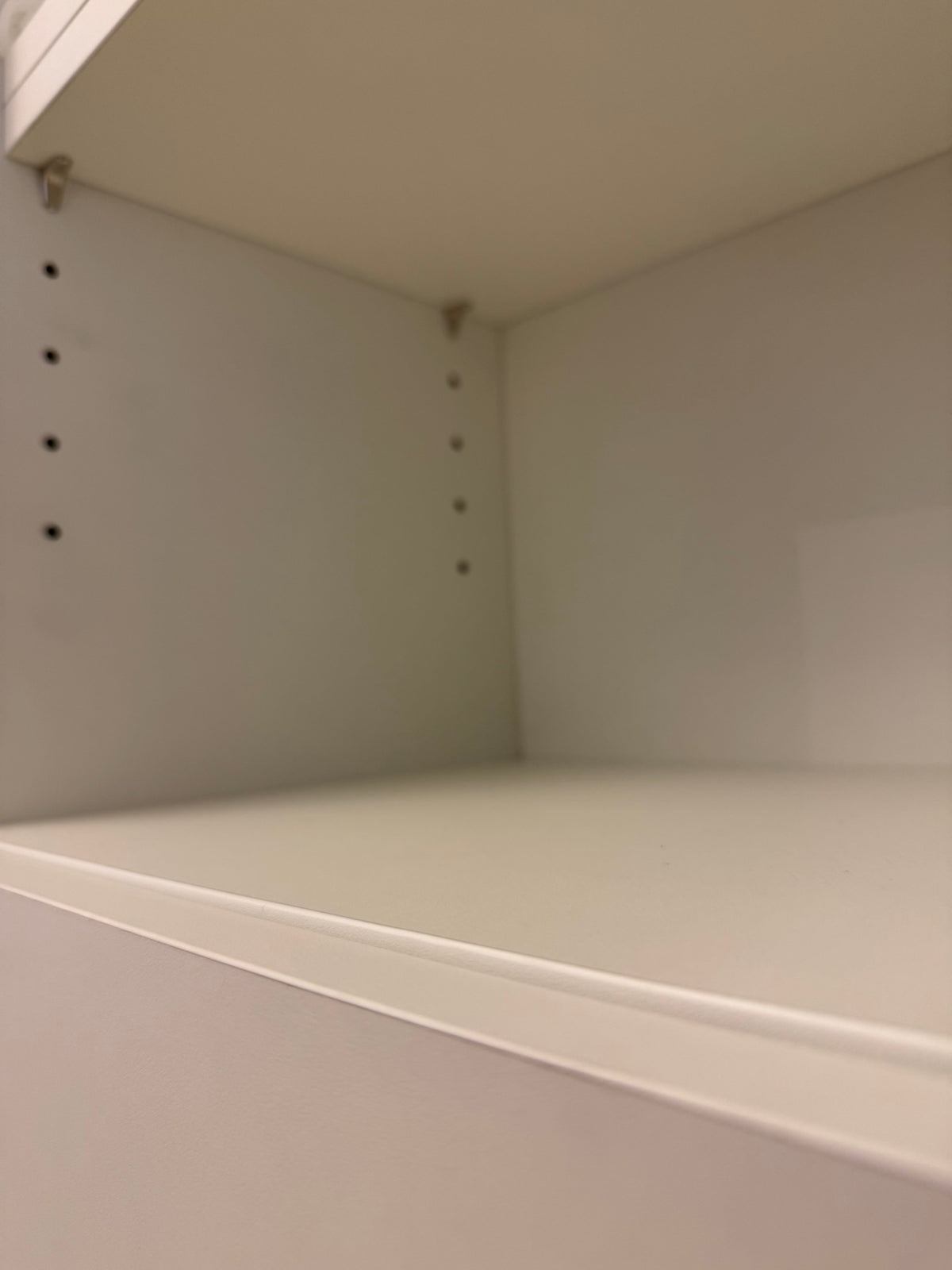 Unit-Z FlexiShelf mit Türen - 80 cm