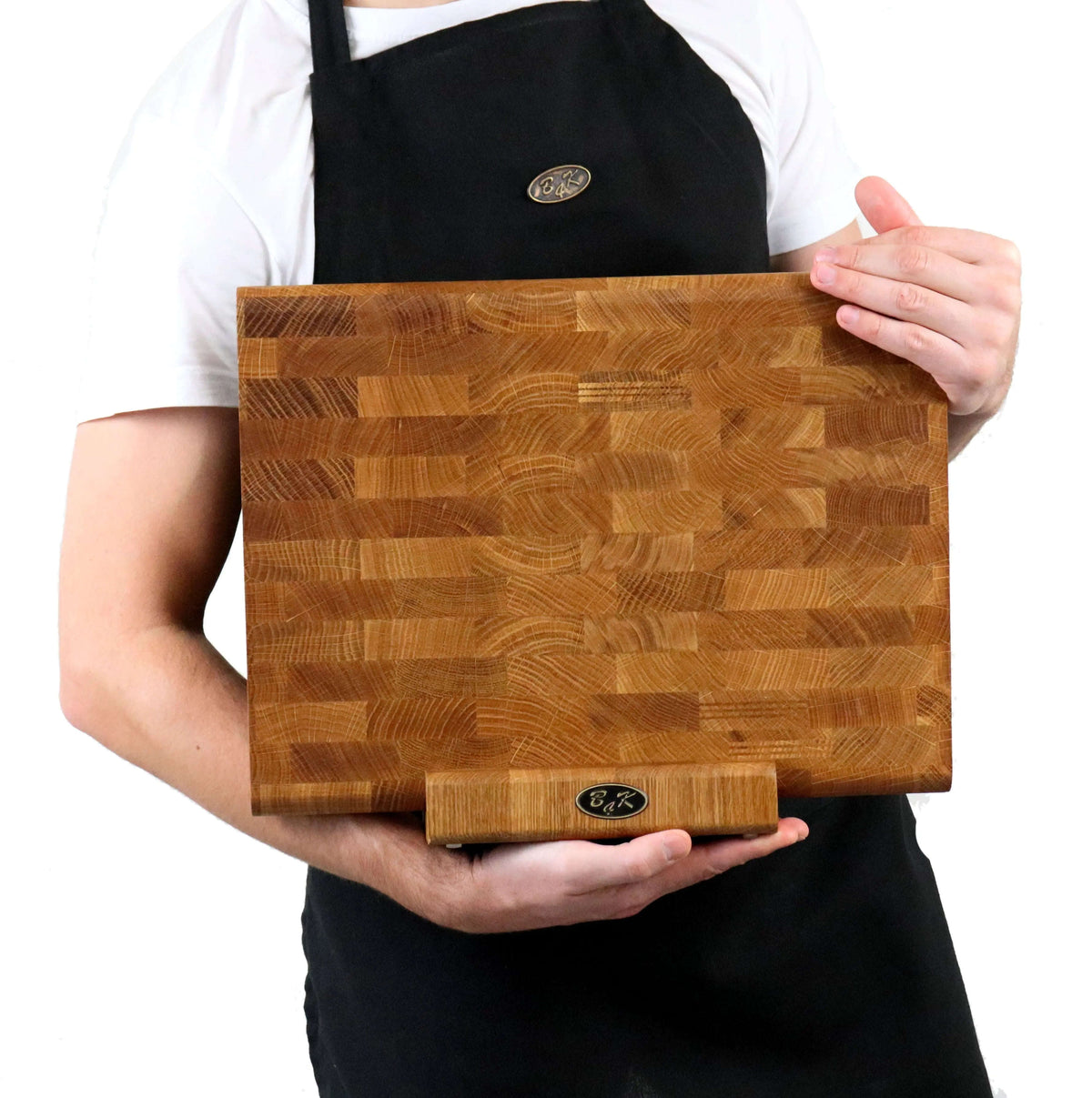 Hirnholz Schneidebrett Eiche 40x30x3cm – Abgerundet mit Holzständer Namma Markt