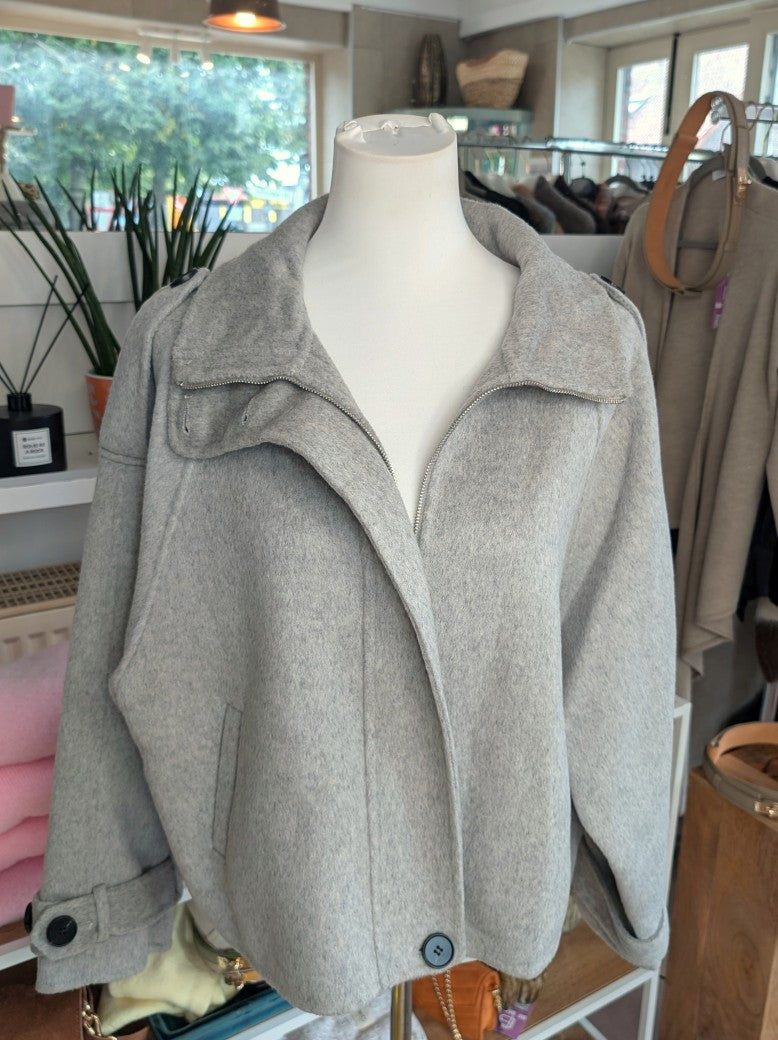 Kaschmir Woll Jacke Handmade Hoher Kragen Reißverschluss Perlmuttknöpfe Silber Grau One Size - La Bella Moda Milano 757