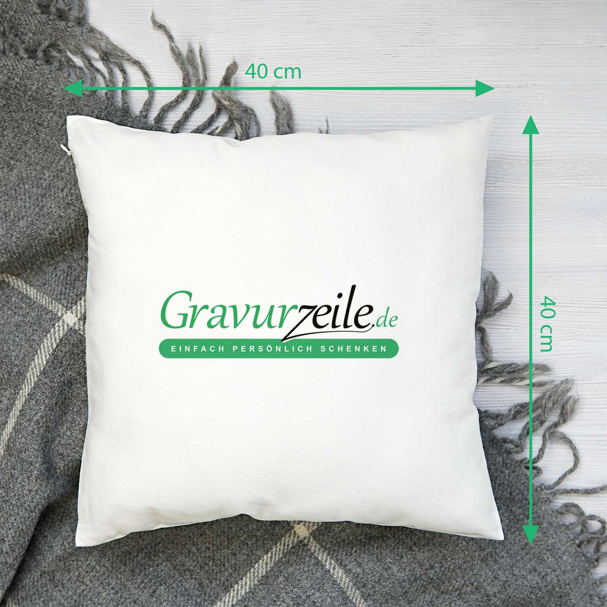 Kissen mit Weihnachtsmotiv - Magic Winter - Weihnachtsdeko - Geschenke für Frauen & Männer