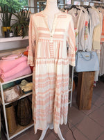 Kleid BOHO Maxi mit Muster in Créme und Rosa Baumwolle 3/4 Arm, One Size  - von Mioni Italien 04418
