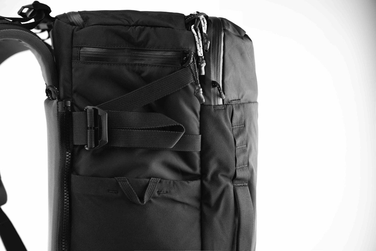 Matador GlobeRider45 Travel Backpack (black) - Handgepäckkonformer Rucksack für Weltreisen (45 liter) von Matador