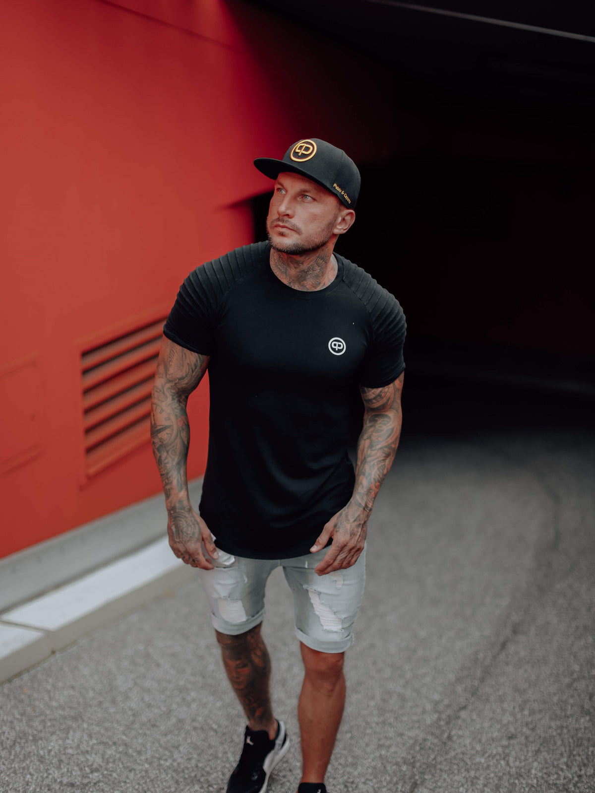Snapback Cap - Black & Gold