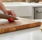 Hirnholz Schneidebrett Eiche 40x30x3cm – Abgerundet mit Holzständer Namma Markt