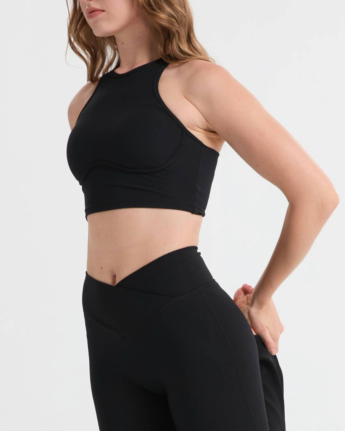 Tank Top gerippt mit herausnehmbaren Pads – Schwarz