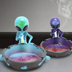 Alien Aschenbecher Design