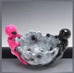 Alienaschenbecher Retro Design