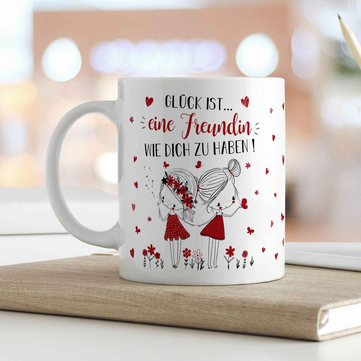 Bedruckte Tasse mit Spruch Glück ist eine Freundin