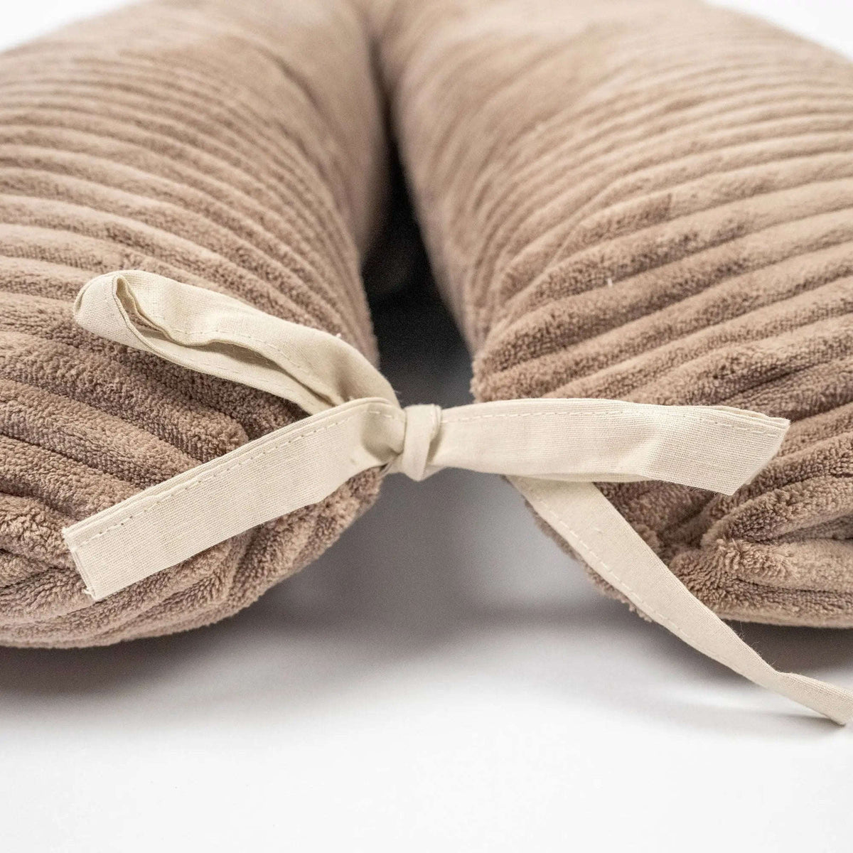 Stillkissen Cord XXL –  ergonomisch & stilvoll Namma Markt