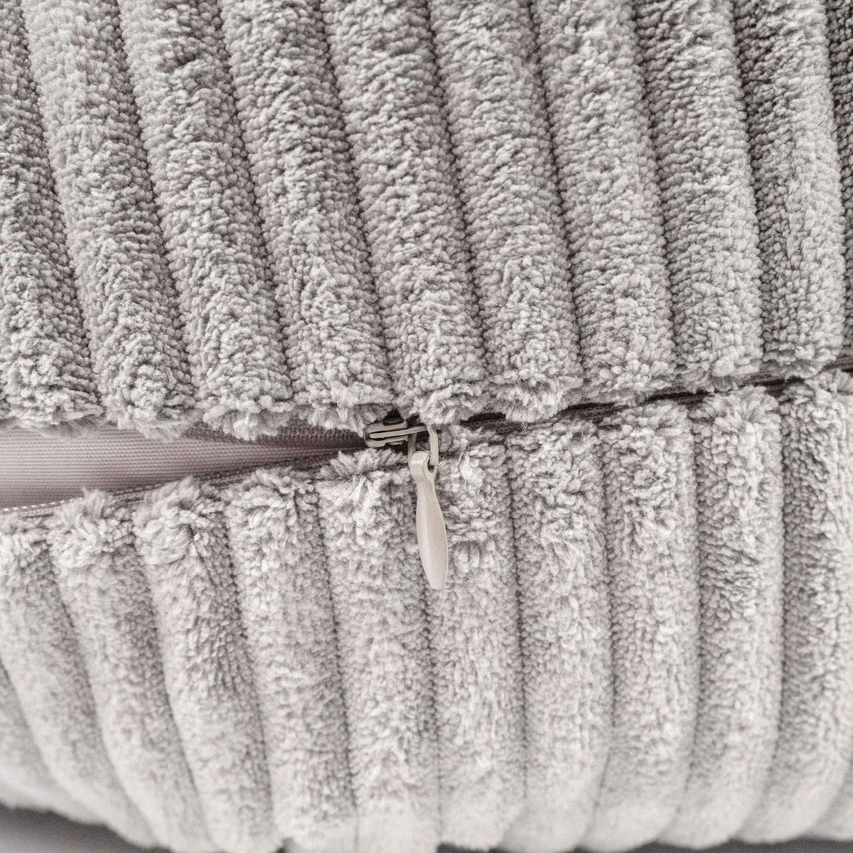 Stillkissen Cord XXL –  ergonomisch & stilvoll Namma Markt
